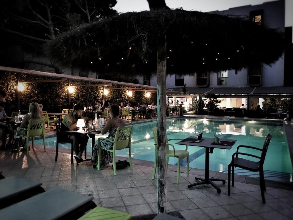 Hotel Aquarius Canet-en-Roussillon Luaran gambar